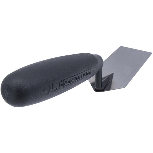 Side view of a MARSHALLTOWN QLT margin trowel
