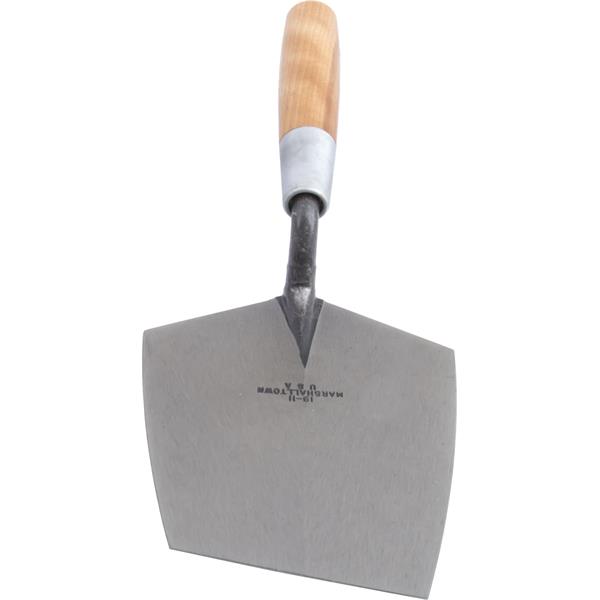 Front view of a MARSHALLTOWN bucket trowel