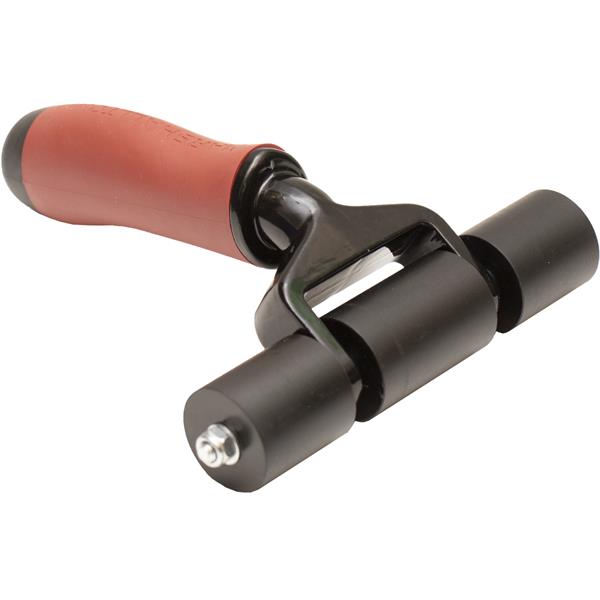Side view of a MARSHALLTOWN carpet seam roller