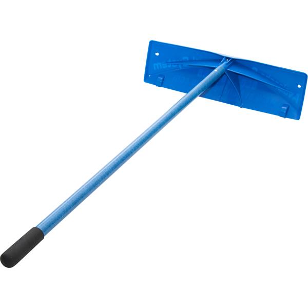 Angled view of an AVALANCHE snow roof rake from the Combo Package