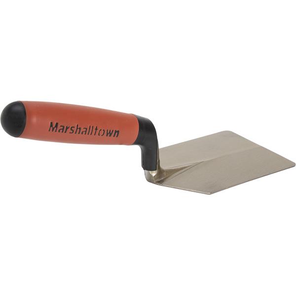 Side profile of a MARSHALLTOWN hamburger trowel