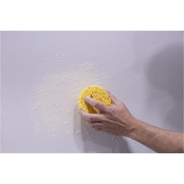 Applying texture with a MARSHALLTOWN texture repair sponge