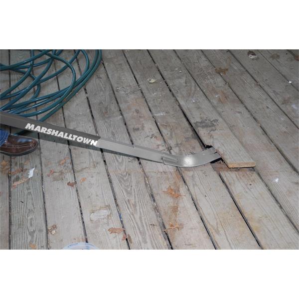 MARSHALLTOWN Monster Pry Bar used for lifting decking boards