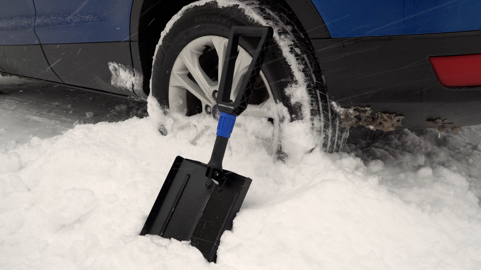 Part # : FOLDSPS - Folding Shovel - Square - MARSHALLTOWN®